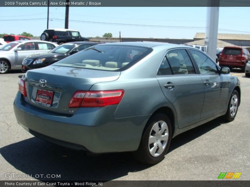 Aloe Green Metallic / Bisque 2009 Toyota Camry LE