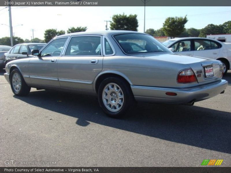 Platinum Silver / Charcoal 2000 Jaguar XJ Vanden Plas