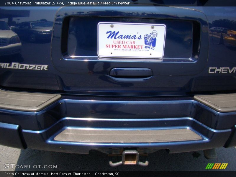 Indigo Blue Metallic / Medium Pewter 2004 Chevrolet TrailBlazer LS 4x4