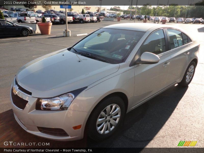 Gold Mist Metallic / Jet Black 2011 Chevrolet Cruze LT