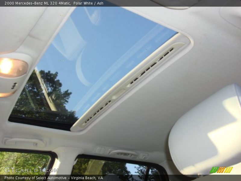 Polar White / Ash 2000 Mercedes-Benz ML 320 4Matic