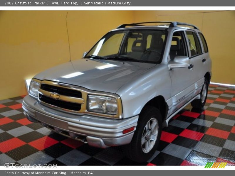 Silver Metallic / Medium Gray 2002 Chevrolet Tracker LT 4WD Hard Top