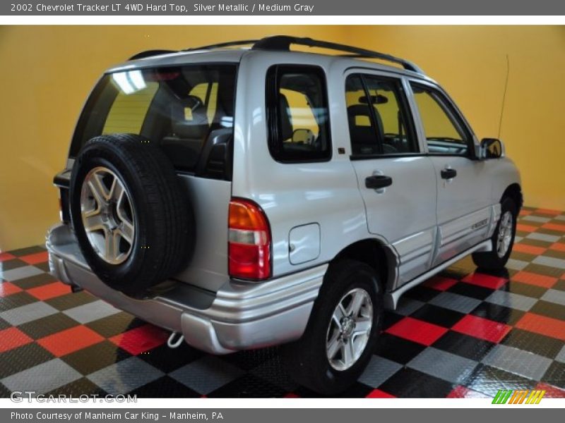 Silver Metallic / Medium Gray 2002 Chevrolet Tracker LT 4WD Hard Top