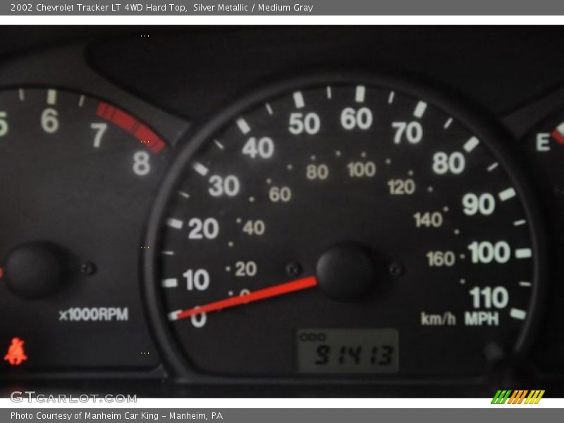 Silver Metallic / Medium Gray 2002 Chevrolet Tracker LT 4WD Hard Top