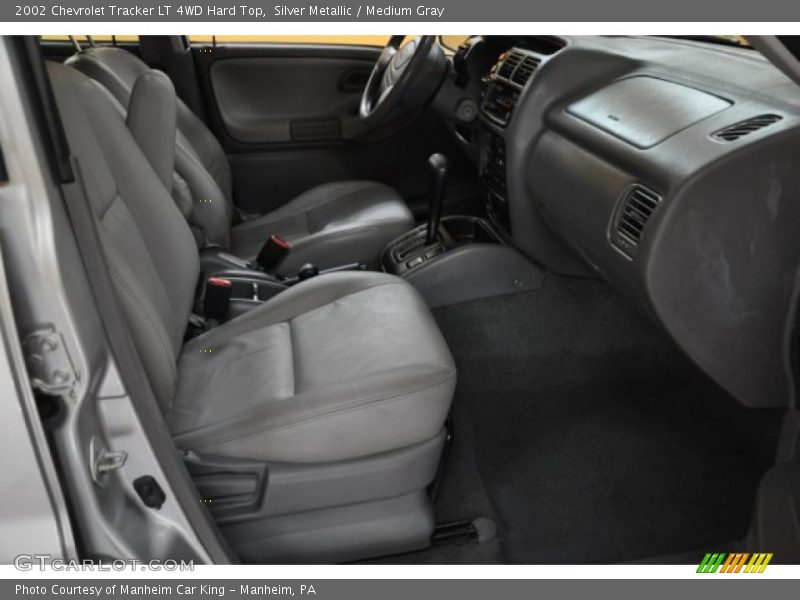 Silver Metallic / Medium Gray 2002 Chevrolet Tracker LT 4WD Hard Top