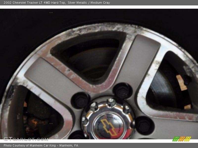 Silver Metallic / Medium Gray 2002 Chevrolet Tracker LT 4WD Hard Top