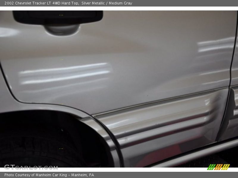 Silver Metallic / Medium Gray 2002 Chevrolet Tracker LT 4WD Hard Top
