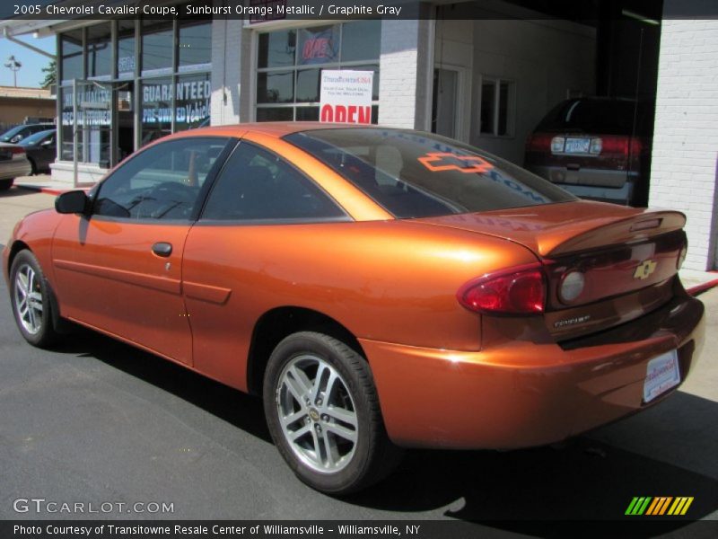 Sunburst Orange Metallic / Graphite Gray 2005 Chevrolet Cavalier Coupe