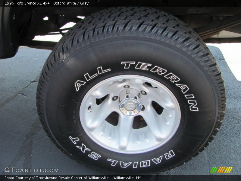Custom Wheels of 1996 Bronco XL 4x4