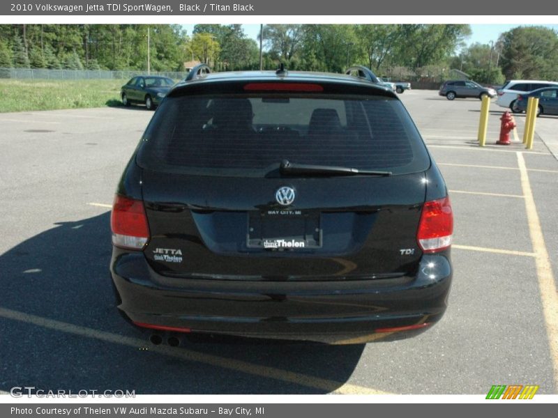 Black / Titan Black 2010 Volkswagen Jetta TDI SportWagen