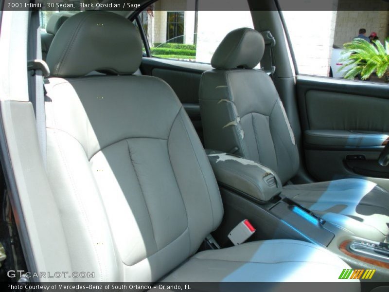 Black Obsidian / Sage 2001 Infiniti I 30 Sedan
