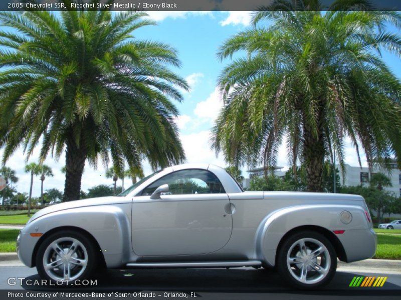 Ricochet Silver Metallic / Ebony Black 2005 Chevrolet SSR