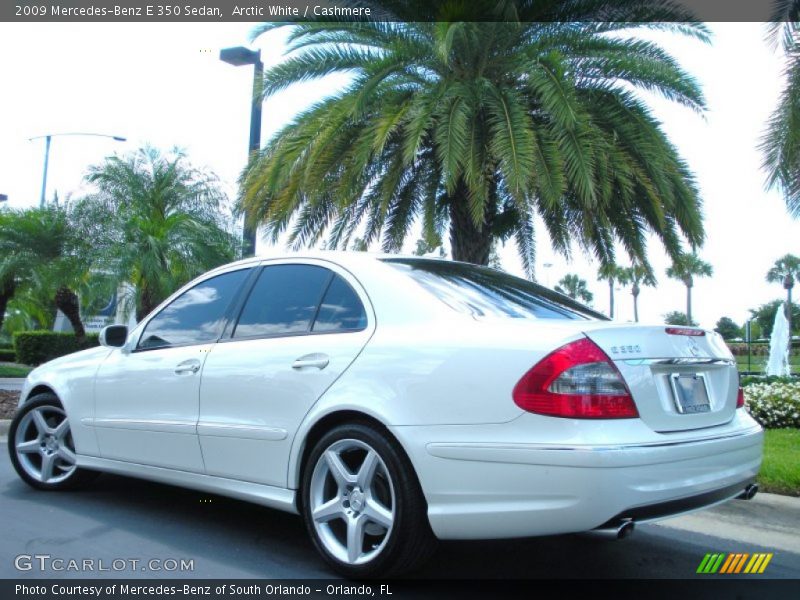 Arctic White / Cashmere 2009 Mercedes-Benz E 350 Sedan