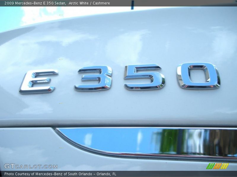 Arctic White / Cashmere 2009 Mercedes-Benz E 350 Sedan