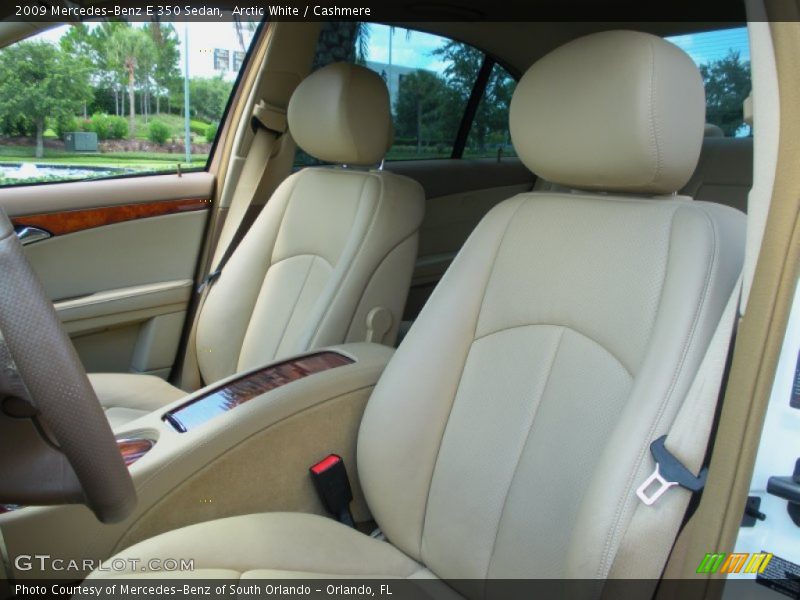 Arctic White / Cashmere 2009 Mercedes-Benz E 350 Sedan