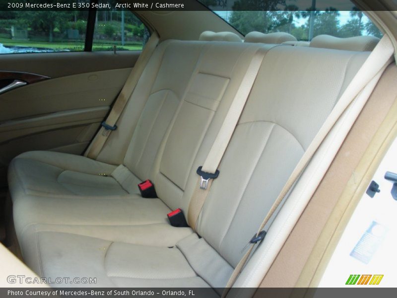 Arctic White / Cashmere 2009 Mercedes-Benz E 350 Sedan