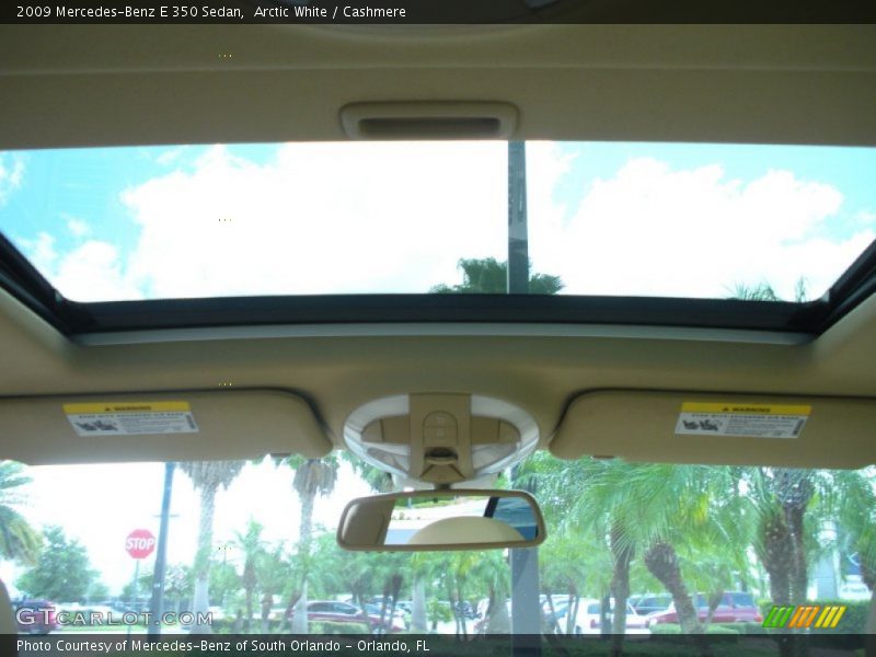 Arctic White / Cashmere 2009 Mercedes-Benz E 350 Sedan