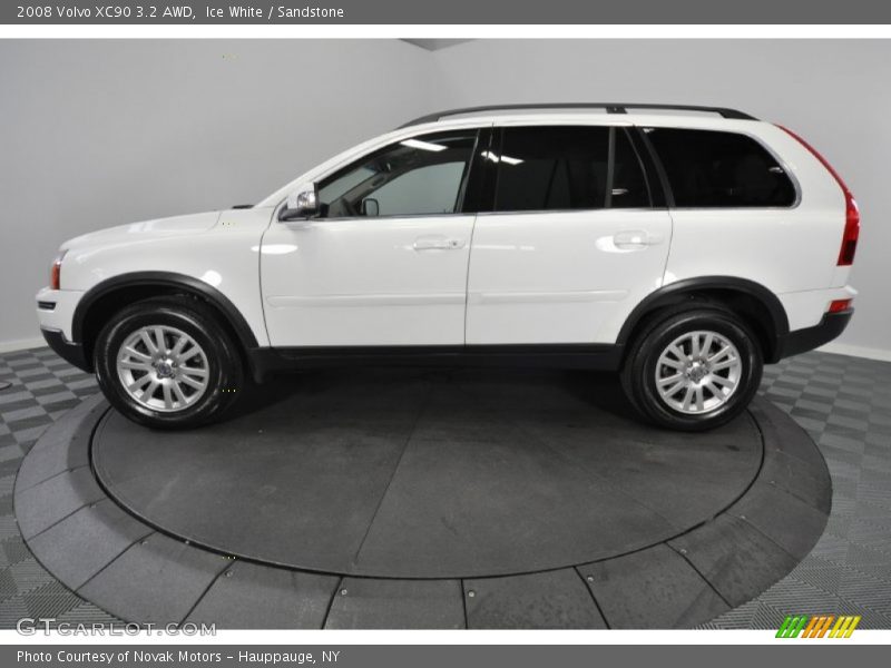 Ice White / Sandstone 2008 Volvo XC90 3.2 AWD