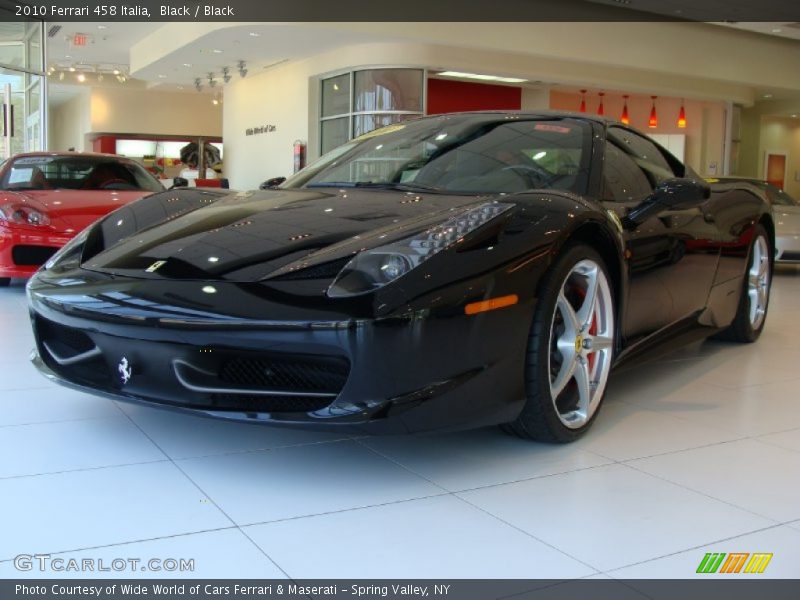 Front 3/4 View of 2010 458 Italia