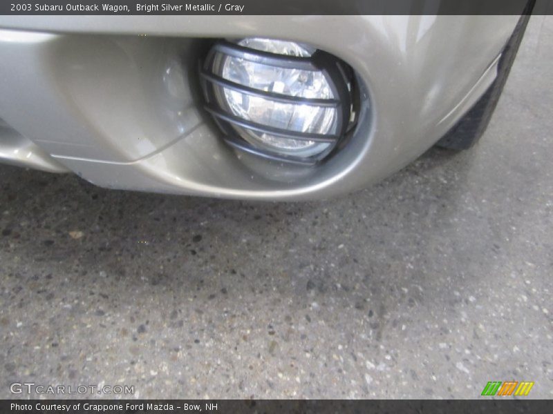 Bright Silver Metallic / Gray 2003 Subaru Outback Wagon