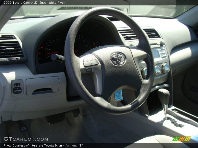Super White / Ash 2009 Toyota Camry LE