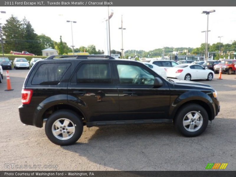 Tuxedo Black Metallic / Charcoal Black 2011 Ford Escape XLT