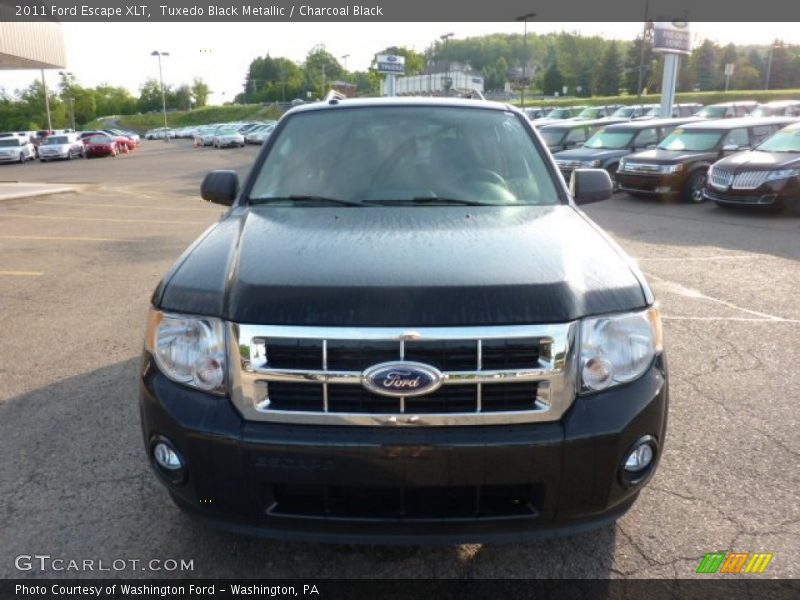 Tuxedo Black Metallic / Charcoal Black 2011 Ford Escape XLT