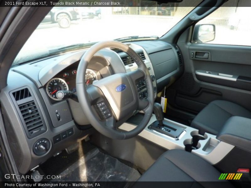 Tuxedo Black Metallic / Charcoal Black 2011 Ford Escape XLT