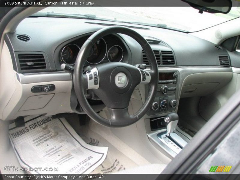 Carbon Flash Metallic / Gray 2009 Saturn Aura XE