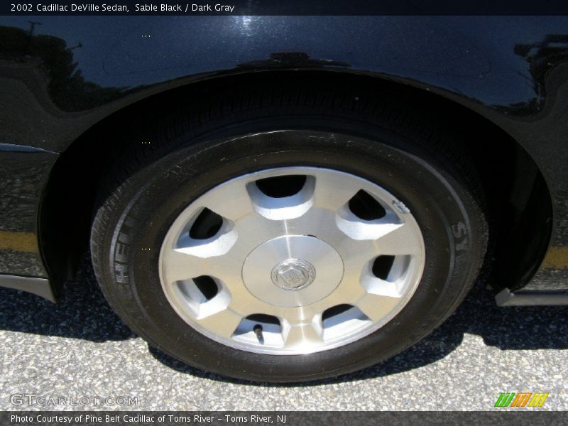 Sable Black / Dark Gray 2002 Cadillac DeVille Sedan