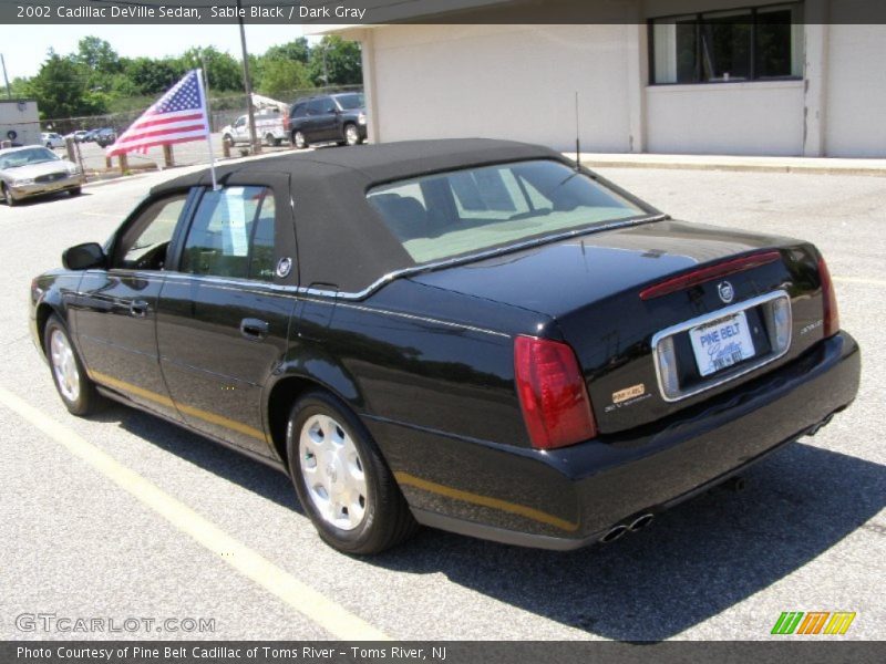 Sable Black / Dark Gray 2002 Cadillac DeVille Sedan