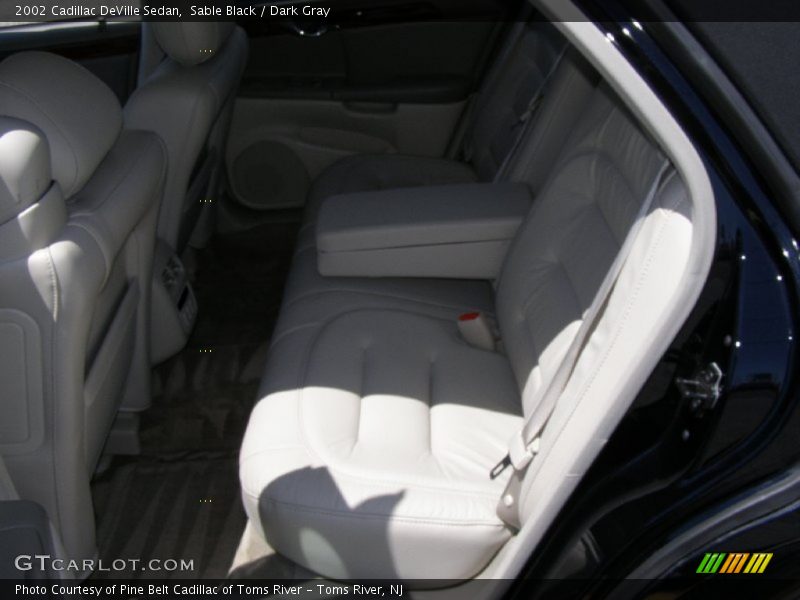 Sable Black / Dark Gray 2002 Cadillac DeVille Sedan