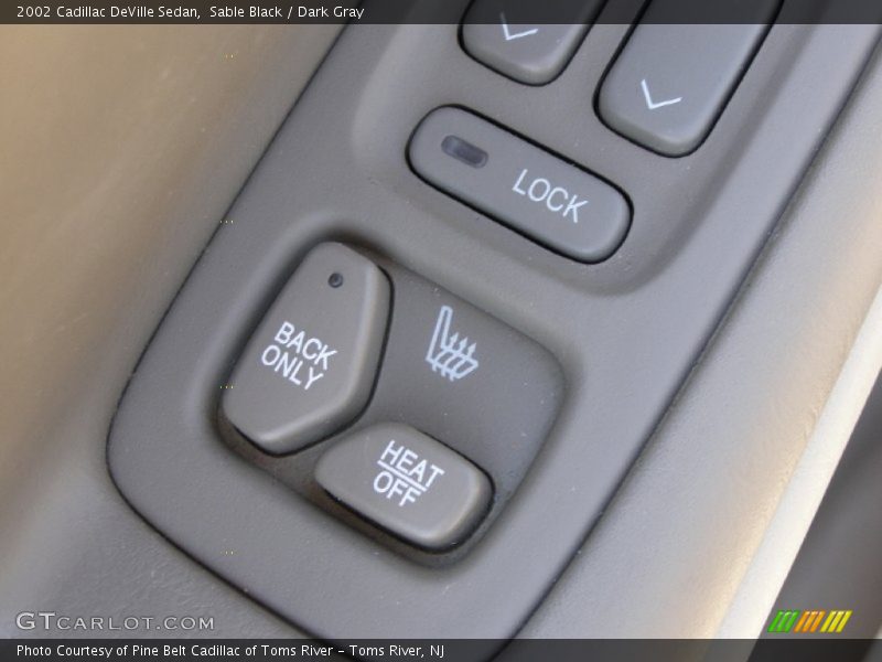 Sable Black / Dark Gray 2002 Cadillac DeVille Sedan