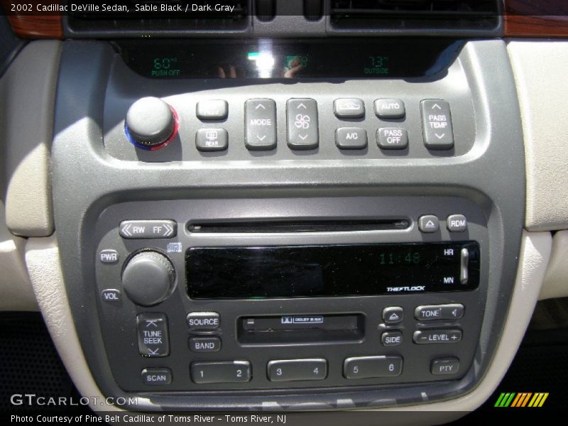 Sable Black / Dark Gray 2002 Cadillac DeVille Sedan