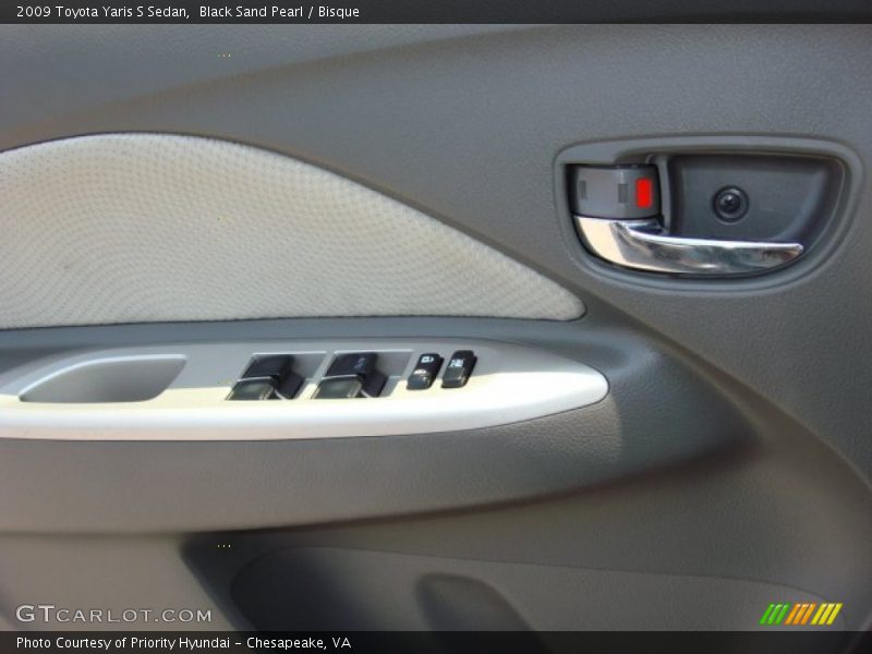 Black Sand Pearl / Bisque 2009 Toyota Yaris S Sedan