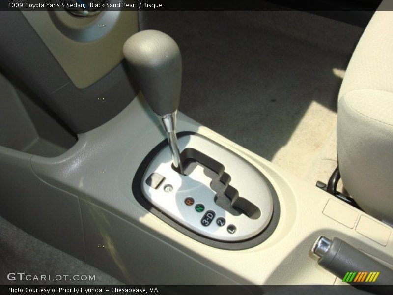 Black Sand Pearl / Bisque 2009 Toyota Yaris S Sedan