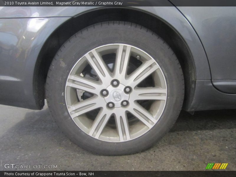 Magnetic Gray Metallic / Graphite Gray 2010 Toyota Avalon Limited