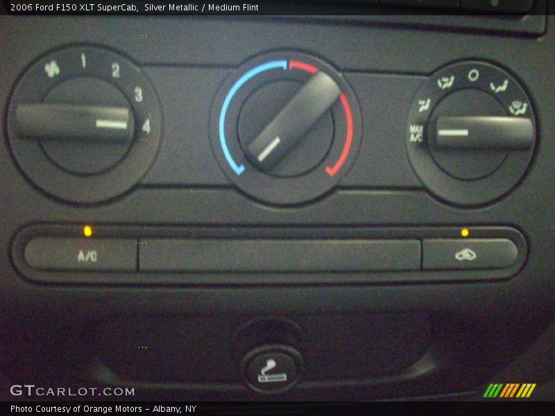 Silver Metallic / Medium Flint 2006 Ford F150 XLT SuperCab