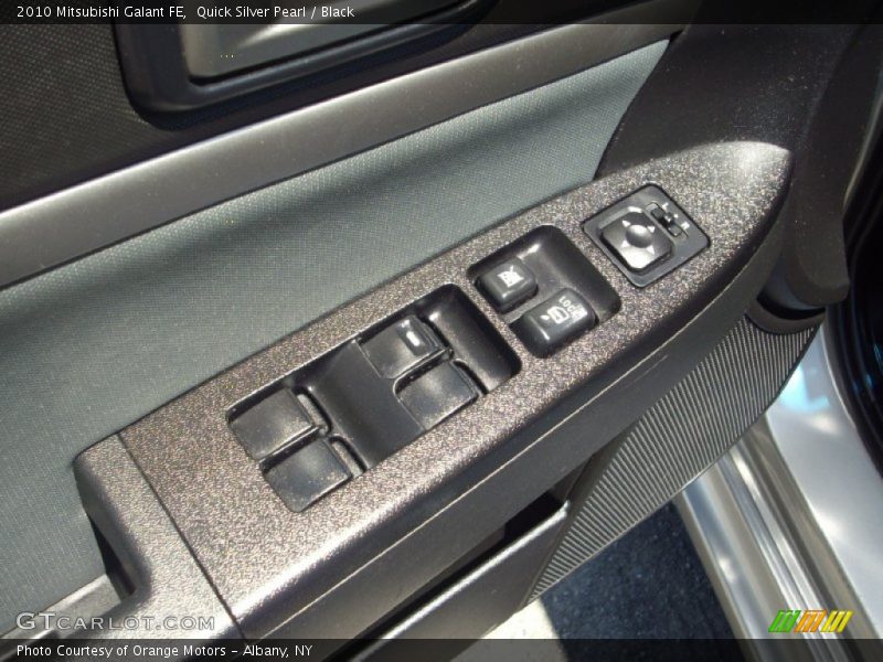 Quick Silver Pearl / Black 2010 Mitsubishi Galant FE