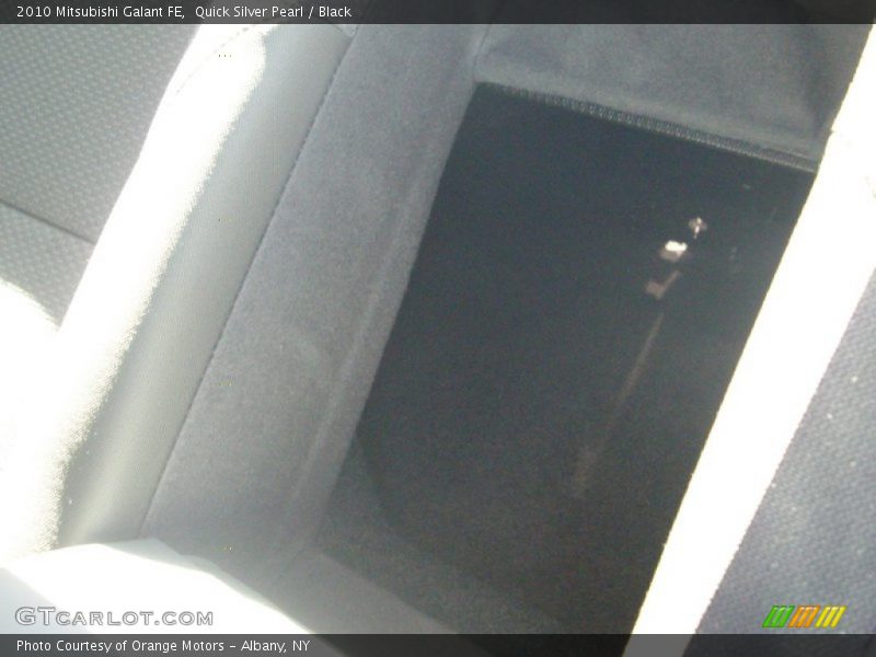 Quick Silver Pearl / Black 2010 Mitsubishi Galant FE