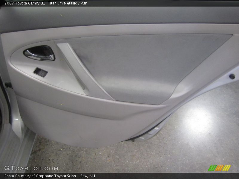 Titanium Metallic / Ash 2007 Toyota Camry LE