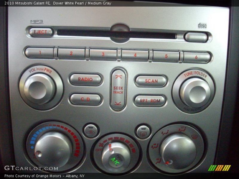 Dover White Pearl / Medium Gray 2010 Mitsubishi Galant FE