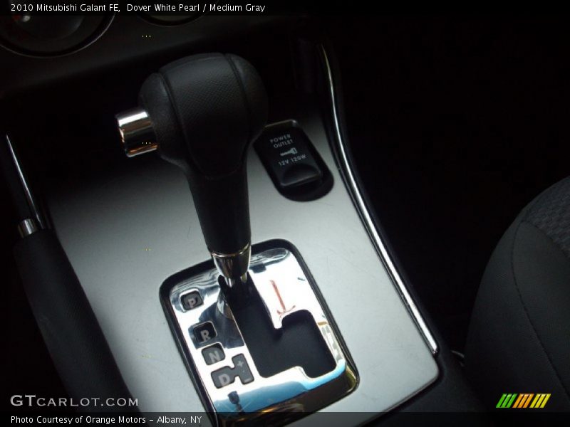 Dover White Pearl / Medium Gray 2010 Mitsubishi Galant FE