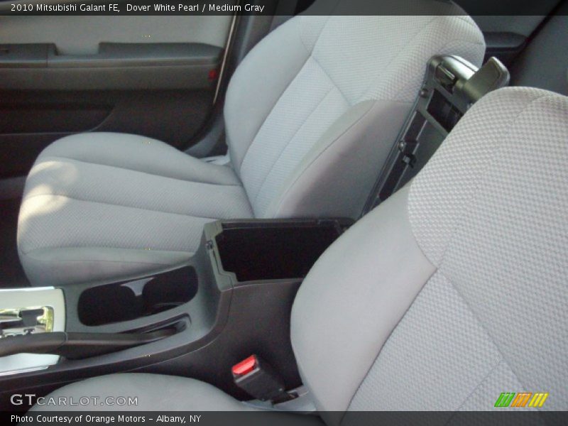 Dover White Pearl / Medium Gray 2010 Mitsubishi Galant FE
