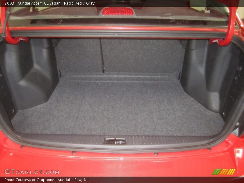 2003 Accent GL Sedan Trunk