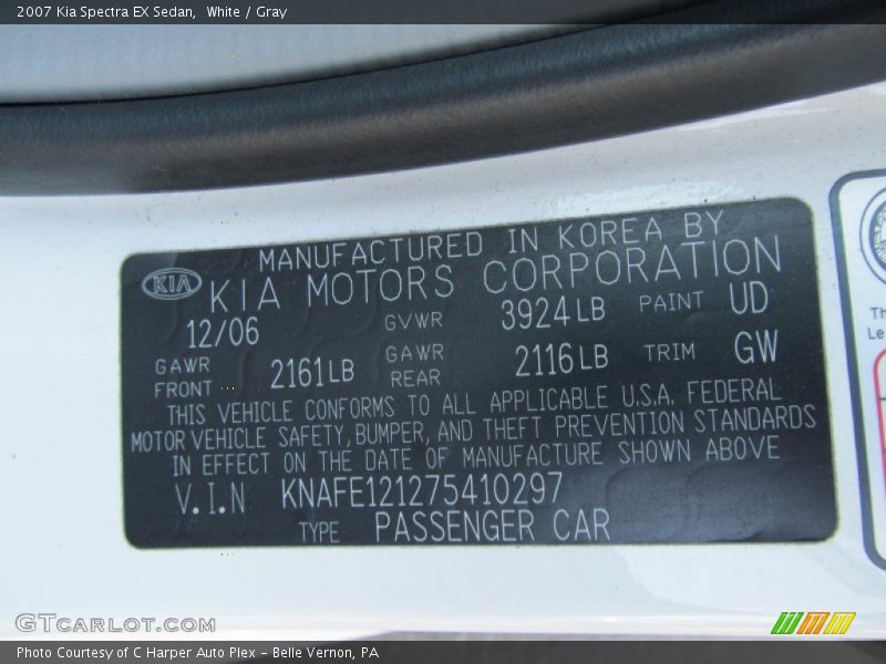 White / Gray 2007 Kia Spectra EX Sedan