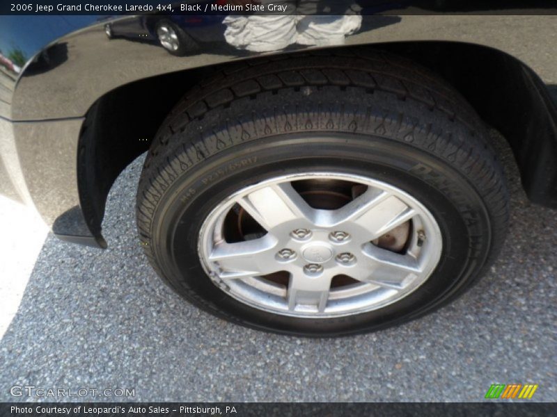 Black / Medium Slate Gray 2006 Jeep Grand Cherokee Laredo 4x4