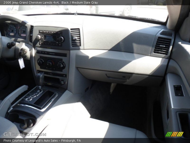 Black / Medium Slate Gray 2006 Jeep Grand Cherokee Laredo 4x4