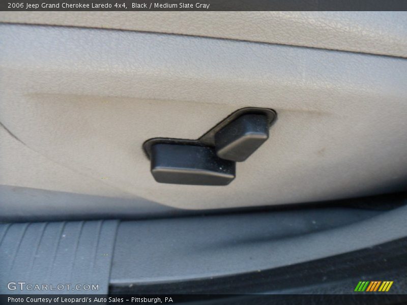 Black / Medium Slate Gray 2006 Jeep Grand Cherokee Laredo 4x4