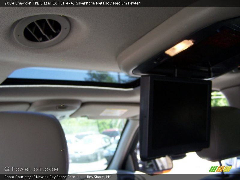 Silverstone Metallic / Medium Pewter 2004 Chevrolet TrailBlazer EXT LT 4x4